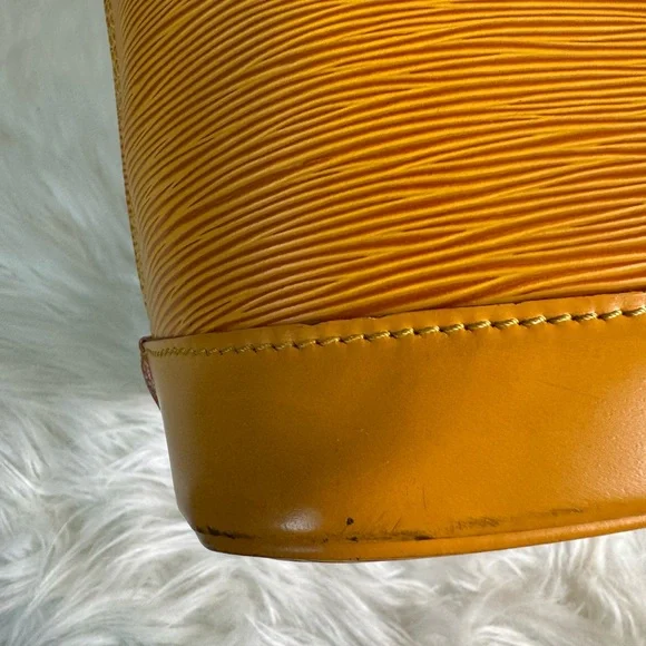 SOLD LV Alma Yellow Epi Leather Handbag - Picture 7 of 17